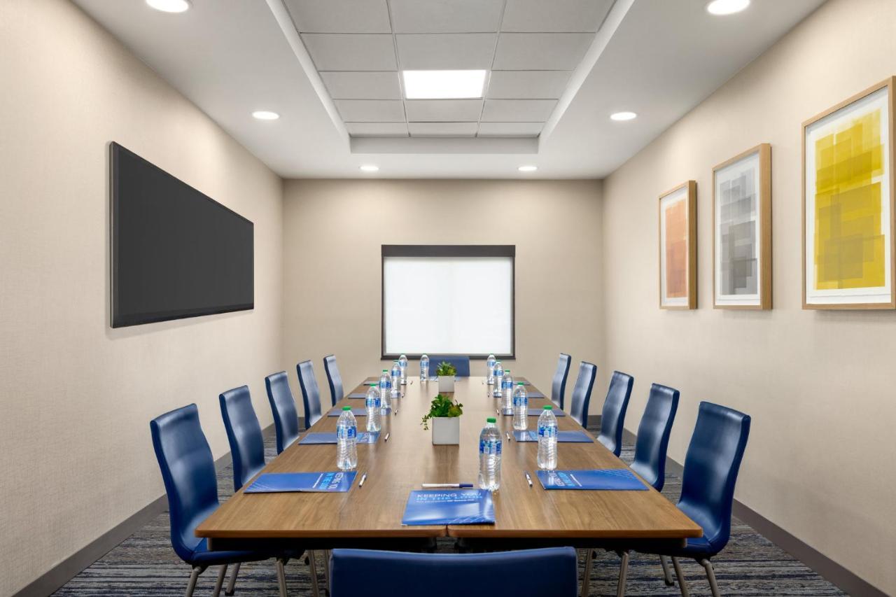 Holiday Inn Express Hotel & Suites Fort Pierce West By Ihg Екстер'єр фото