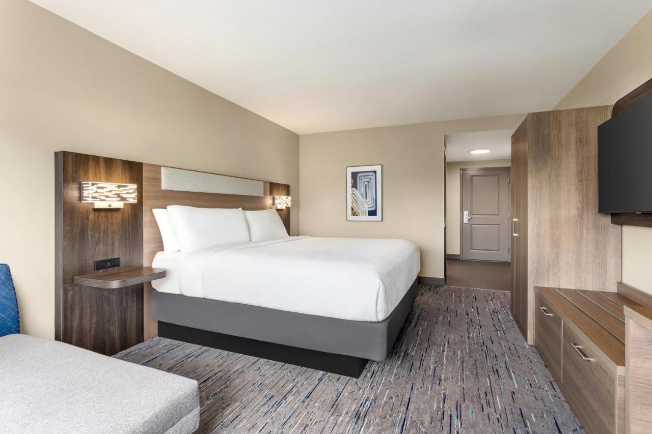 Holiday Inn Express Hotel & Suites Fort Pierce West By Ihg Екстер'єр фото
