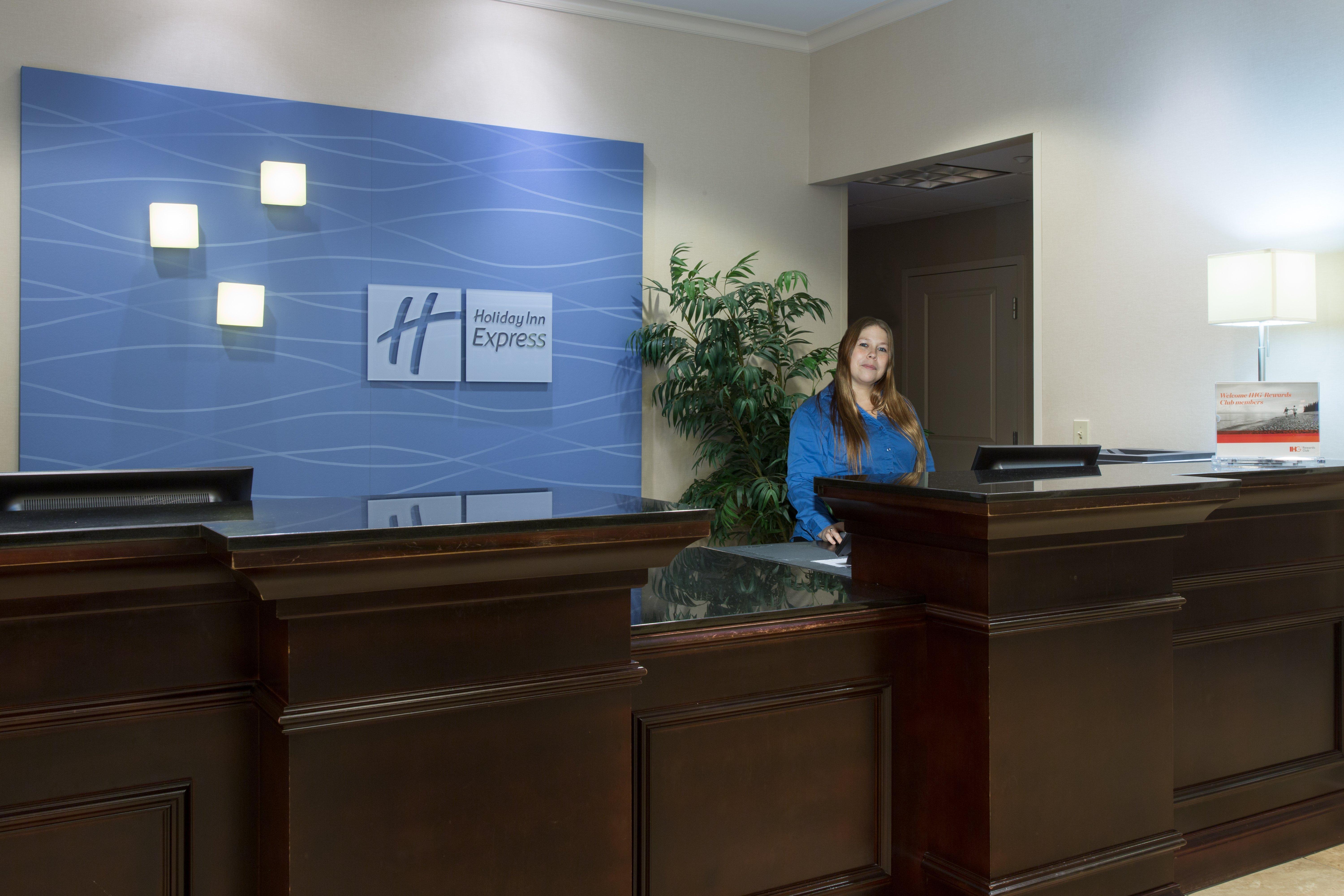 Holiday Inn Express Hotel & Suites Fort Pierce West By Ihg Екстер'єр фото