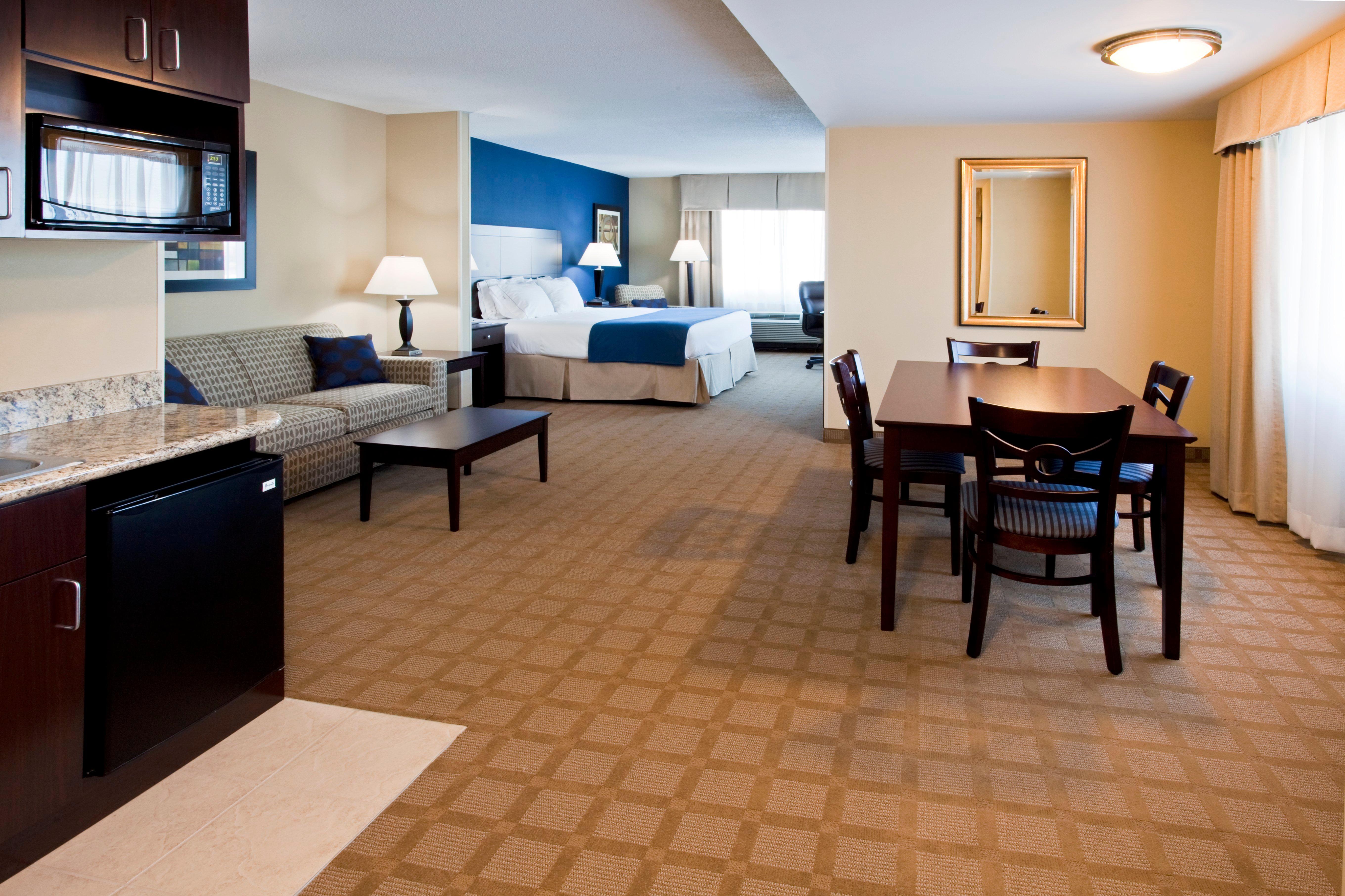 Holiday Inn Express Hotel & Suites Fort Pierce West By Ihg Екстер'єр фото